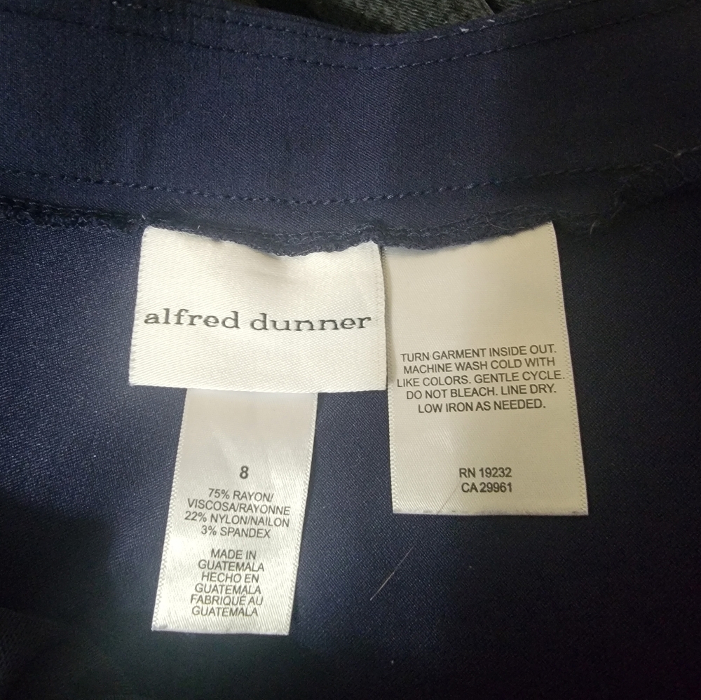 Alfred Dunner Navy Pull on Pants Size 8 - Picture 4 of 5